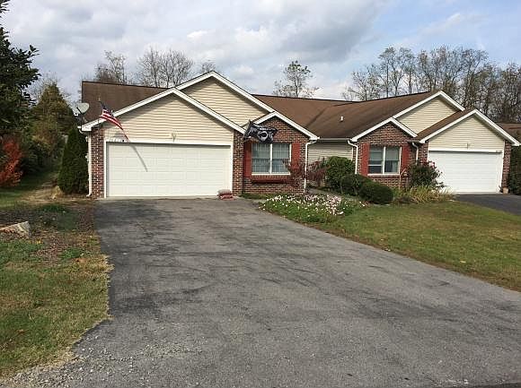1st image of 20879 Deer Run Dr #B