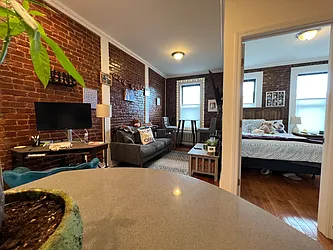 Rented by Voro New York