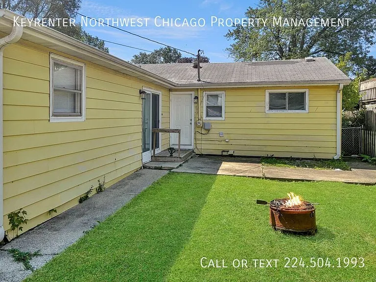 912 Oakwood Dr — Photo 14