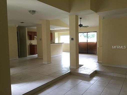 4th image of 5601 Westview Dr #2