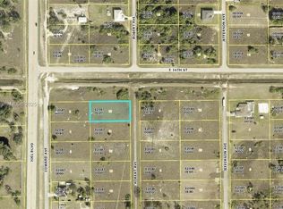 1519 Robert Ave, Lehigh Acres, FL 33972