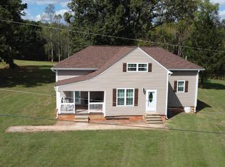 62 Crafts Church Rd, Glade Hill, VA 24092