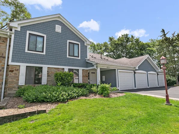 403 Sandalwood Ln APT C1, Schaumburg, IL 60193