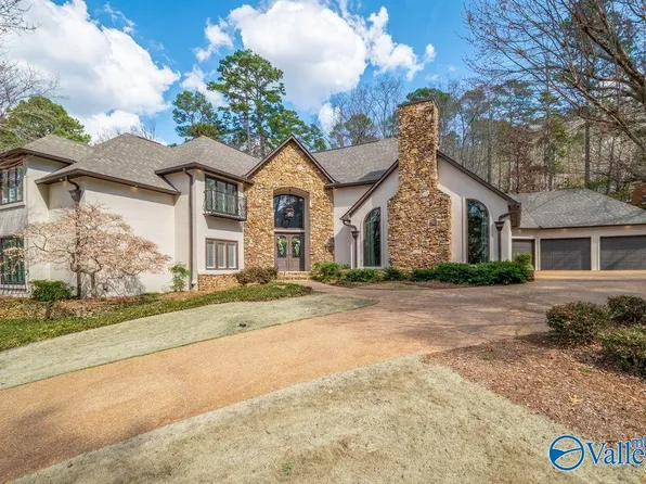 320 Hollywood Rd, Gadsden, AL 35901