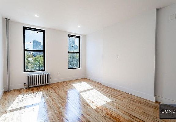 5th image of 1970 3rd Ave APT 6