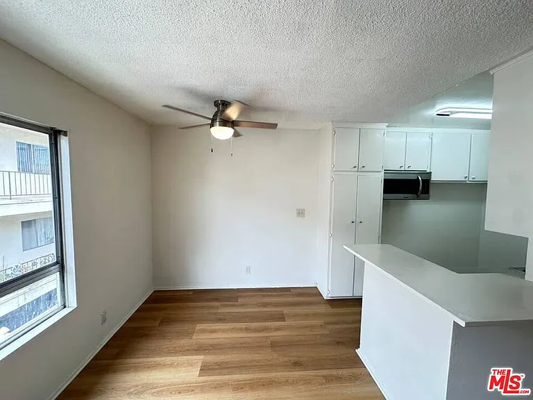 932 Wilcox Ave #6 — Photo 6