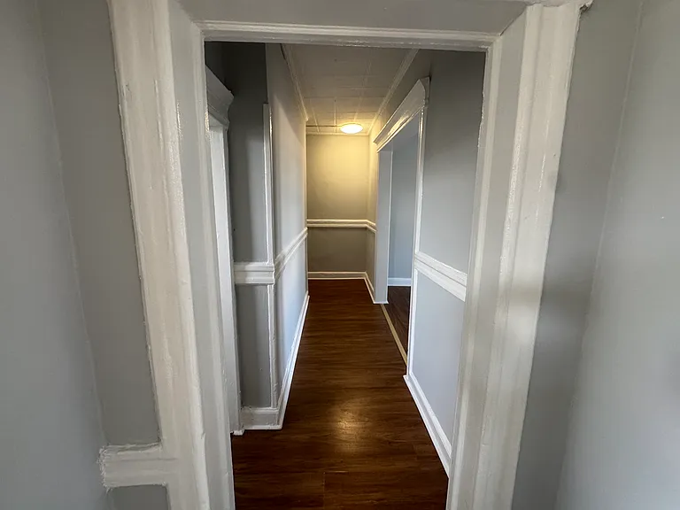 239 Beacon Ave #10 — Photo 4