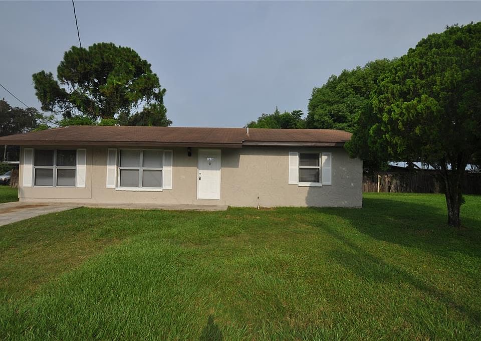 1st image of 1624 Merrick Rd
