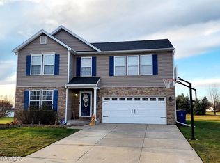 7483 Deer Creek Ct, Swartz Creek, MI 48473