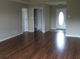 979 Cindy Jo Ct, Clarksville, TN 37040