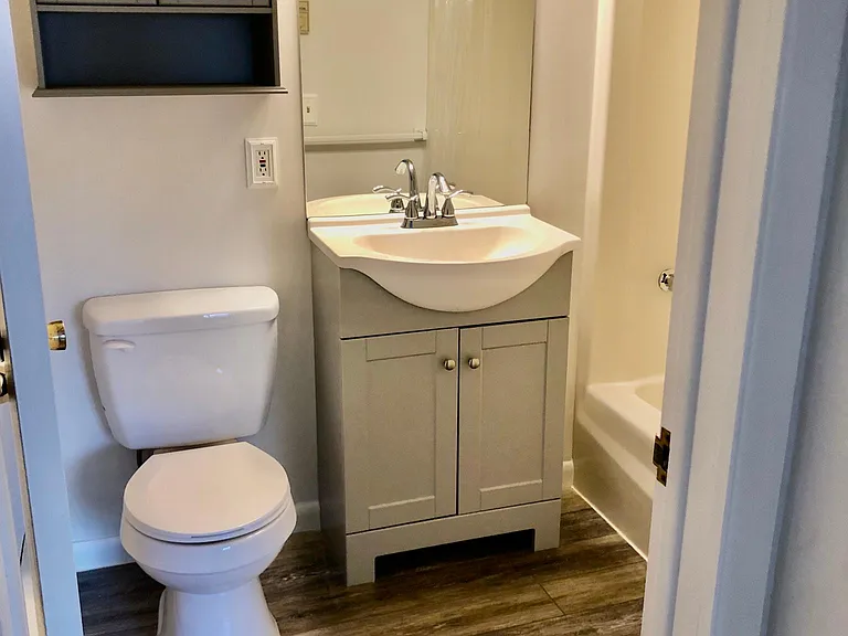 2 Russell St #2 — Photo 7