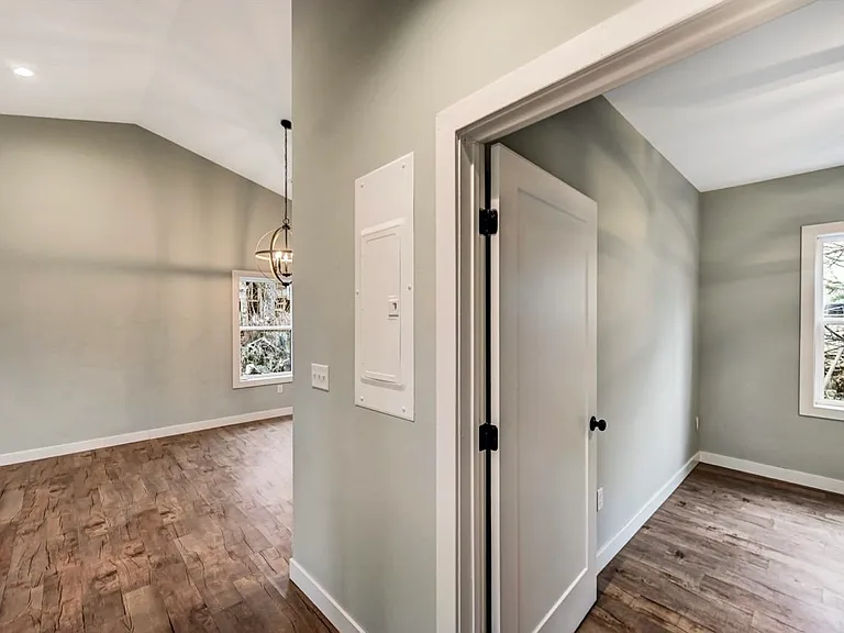 629 Prescott Ave #2 — Photo 16