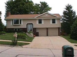 403 Winterburn Rd, Elkhorn, NE 68022