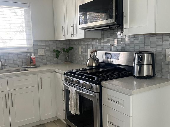 3rd image of 26223 Cambria Ln