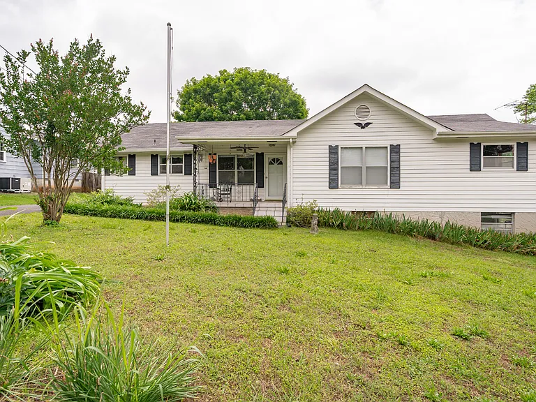2413 Crescent Club Dr #A — Photo 11