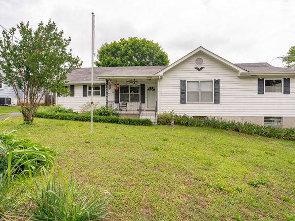 2413 Crescent Club Dr