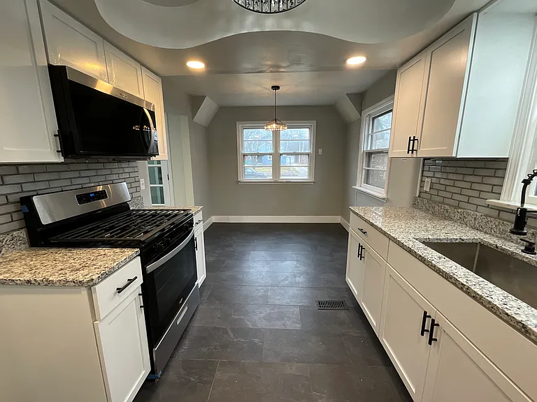 20210 Gladstone Rd — Photo 12