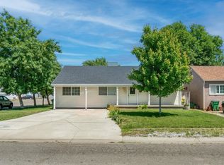 522 Marin St, Corning, CA 96021