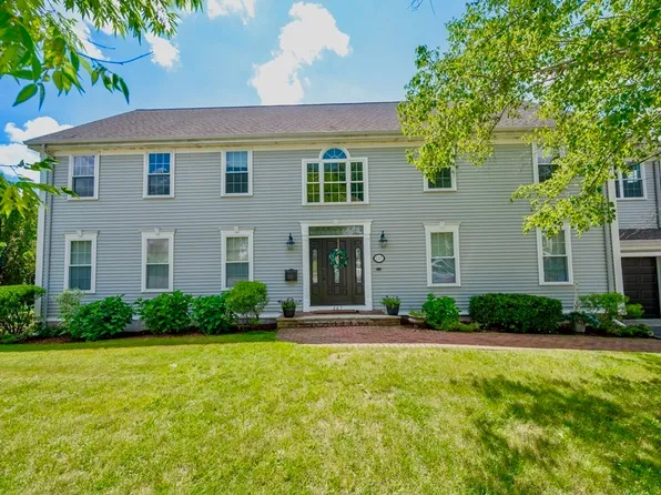 287 Hartman Rd, Newton, MA 02459
