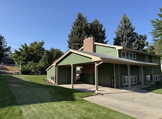 1714 4th St, Cheney, WA 99004