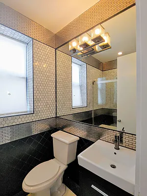 Rented by EXR | media 40