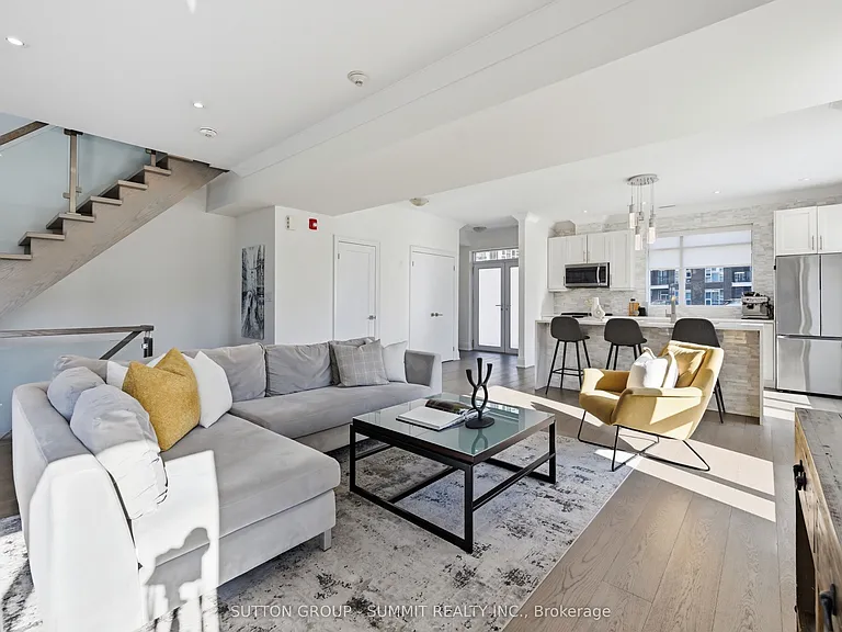 2 Concord Pl — Photo 13