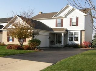 4710 Whitehall Ct, Algonquin, IL 60102