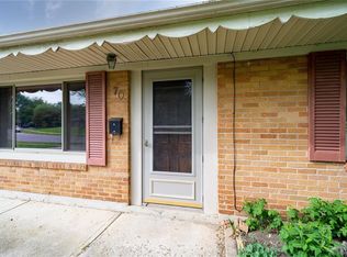 70 Brent Dr, Fairborn, OH 45324