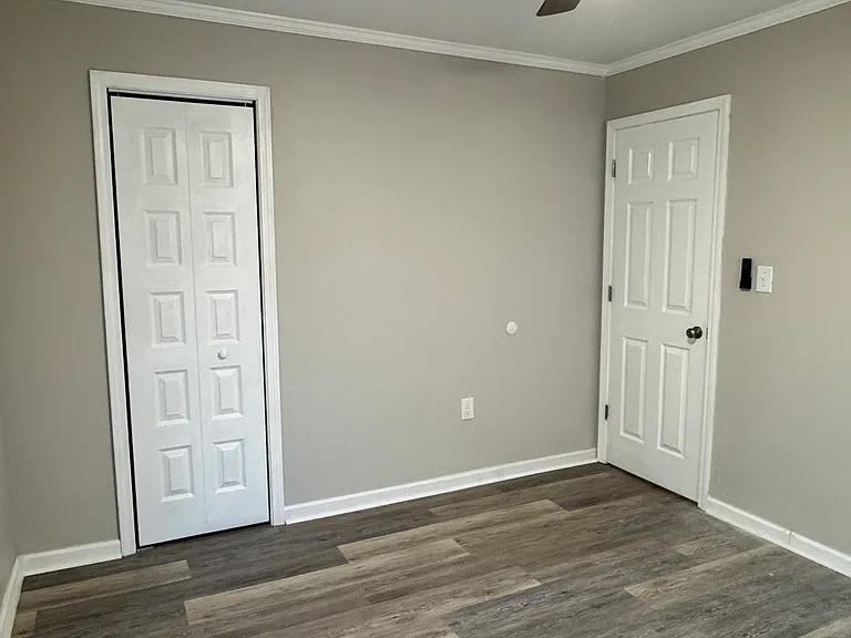 1312 Barnes St — Photo 16