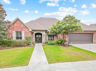 104 Stonesberry Dr, Lafayette, LA 70508