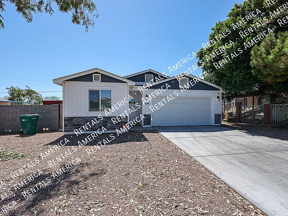 2nd image of 526 S Crismon Rd