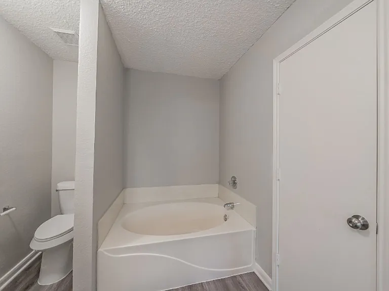 8125 Rambler Rose St — Photo 32