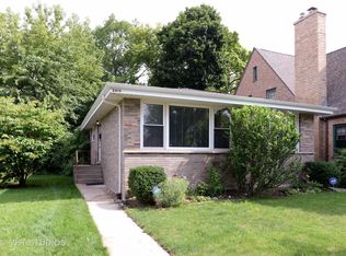3416 Arcadia St, Evanston, IL 60203