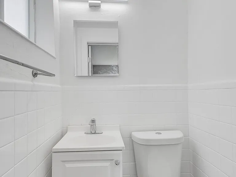 9200 East Bay Harbor Drive — Photo 5