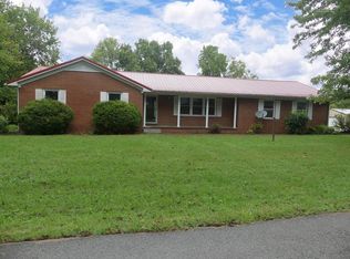 288 Roland St, Calhoun, KY 42327