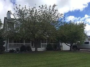 2964 Walter St N, Maplewood, MN 55109