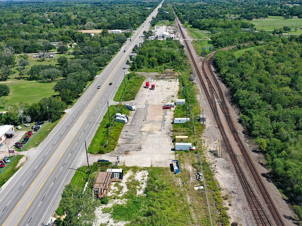 1st image of 18501 E Highway 6