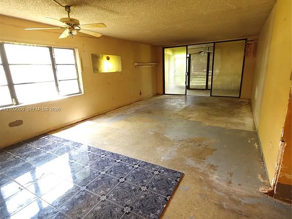 4th image of 20801 San Simeon Way APT 101