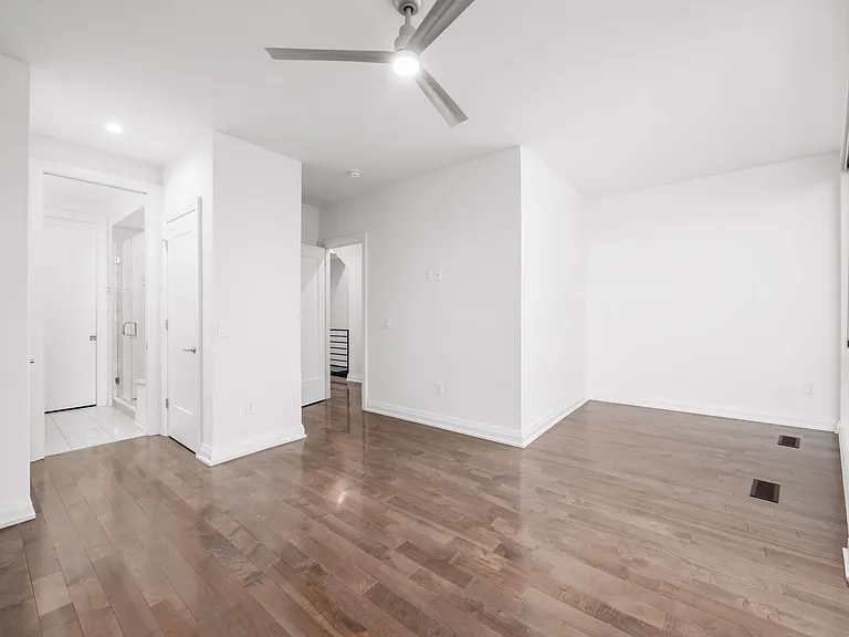 239 Auden Ave — Photo 16