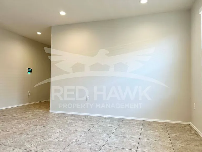9391 E Alfalfa Dr — Photo 3