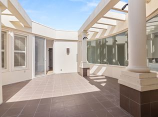 1024 Wall St #202, La Jolla, CA 92037