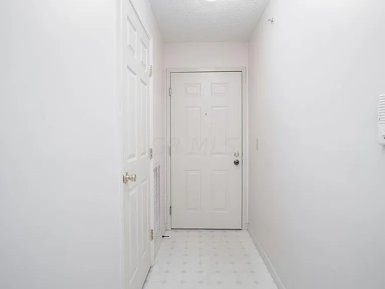 2323 Vicente Ct #309 — Photo 8