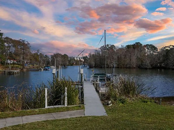 303 Cypress Shores Rd, Eutawville, SC 29048