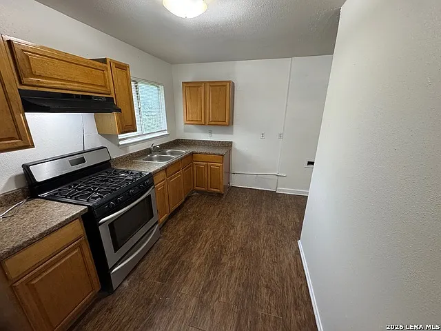 4115 Wild Oak Dr — Photo 4