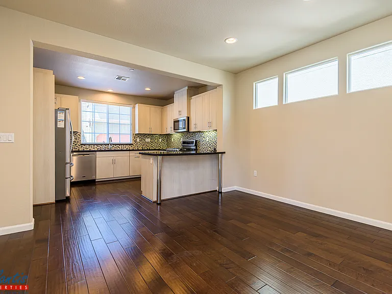 822 Tina Speciale Pl — Photo 6
