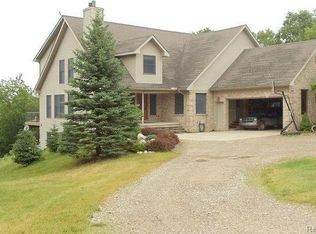 200 Duke Rd, Metamora, MI 48455