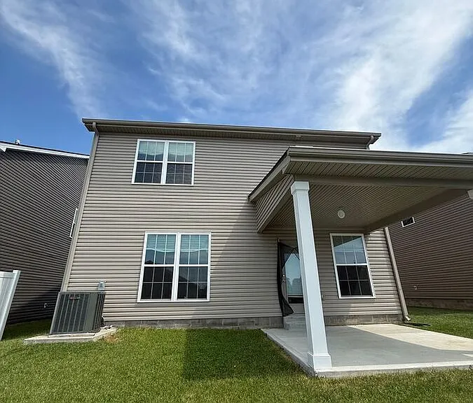 1137 Marlena Ln — Photo 2