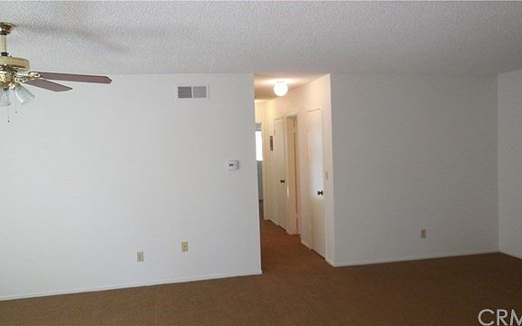 5th image of 1930 E Stearns Ave