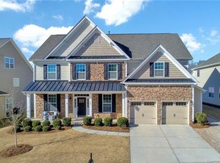 548 Rosemary Ln, Tega Cay, SC 29708