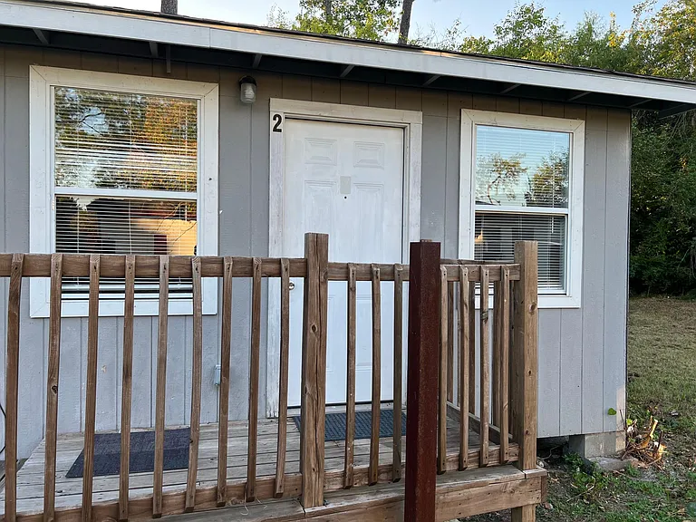 528 Pine St #2 — Photo 10